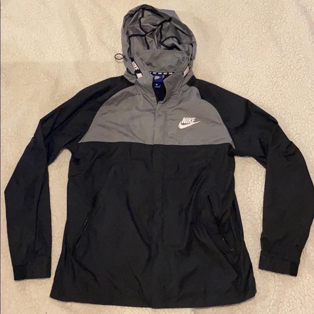 Nike windbreaker